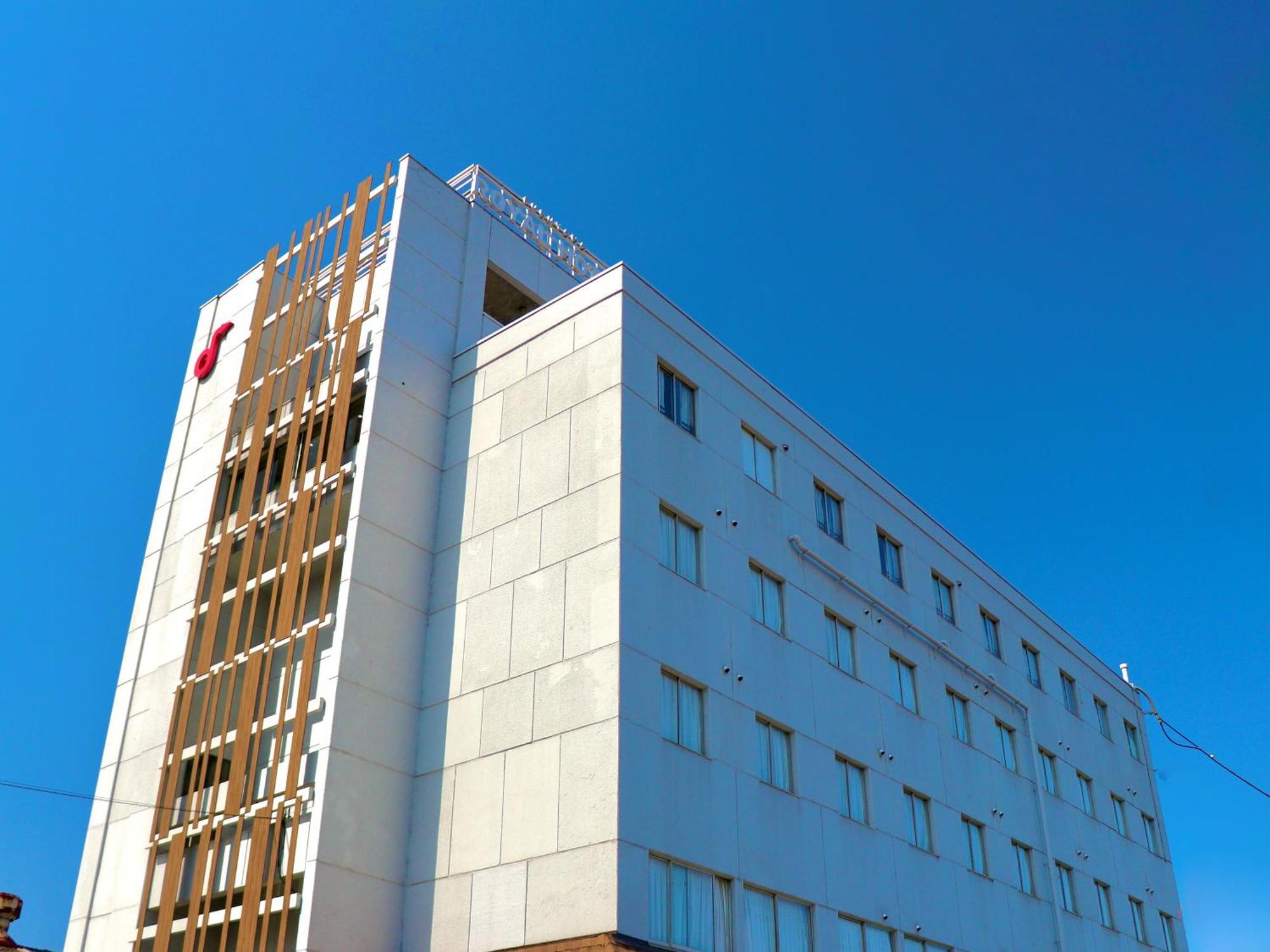 Fukuyama Royal Hotel Екстер'єр фото